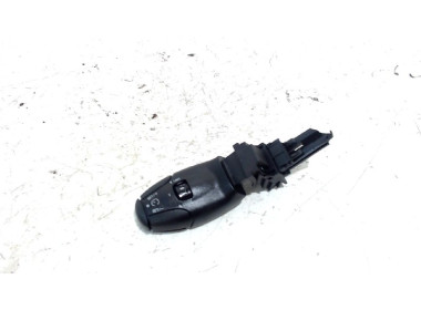 Cruise control bediening Peugeot 307 SW (3H) (2003 - 2007) Combi 1.6 HDiF 110 16V (DV6TED4.FAP(9HZ))